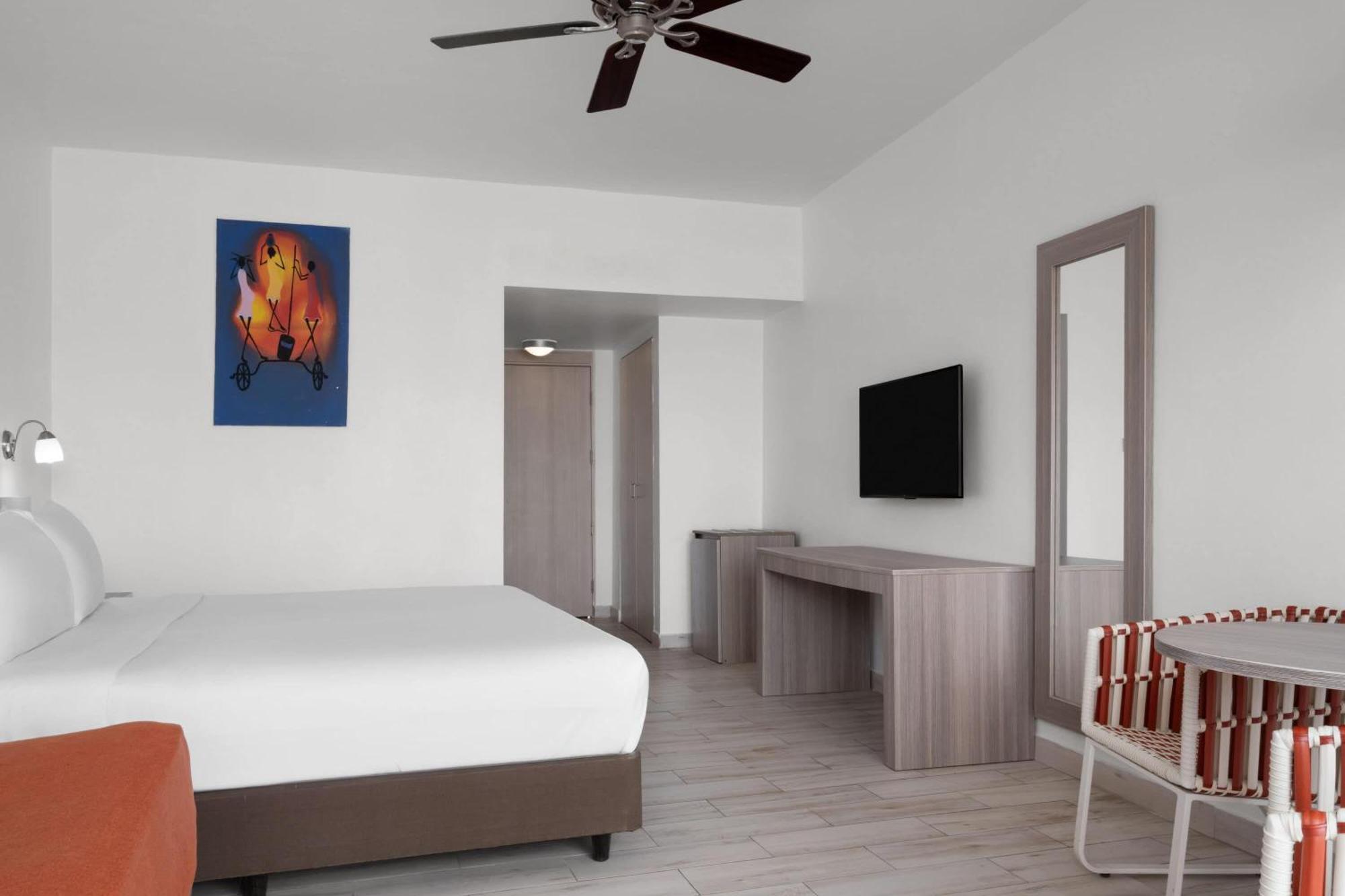 Grand Decameron Cornwall Beach, A Trademark All-Inclusive Resort Montego Bay Exterior foto